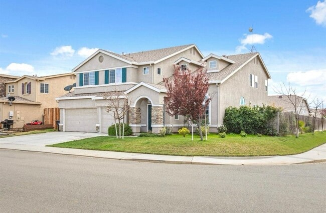property at 13721 Santa Lucia Dr