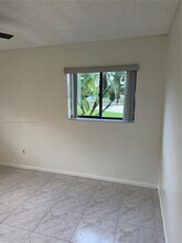 9620 W McNab Rd in Tamarac, FL - Building Photo - Building Photo