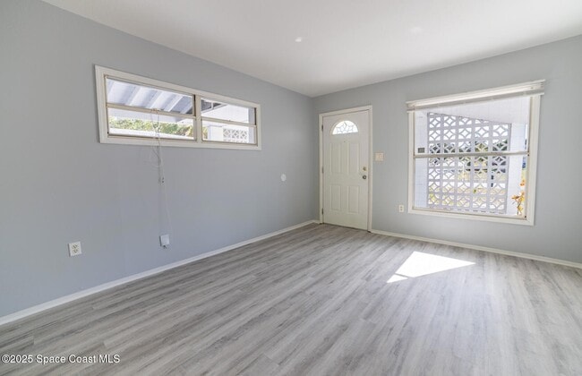 3910 Baker Ave in Titusville, FL - Foto de edificio - Building Photo