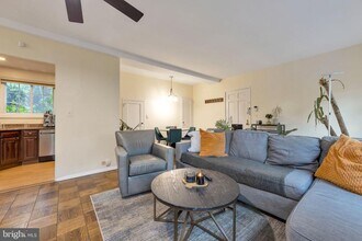 3400 Gunston Rd in Alexandria, VA - Building Photo - Building Photo