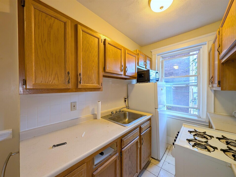 20 Wendell St, Unit 1 in Cambridge, MA - Building Photo