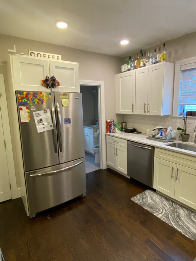 69 Bromfield Rd, Unit 1 in Somerville, MA - Foto de edificio - Building Photo