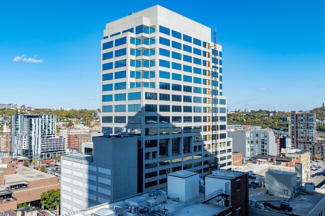 Avant in Cincinnati, OH - Building Photo - Building Photo