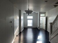 605 N Decker Ave photo'