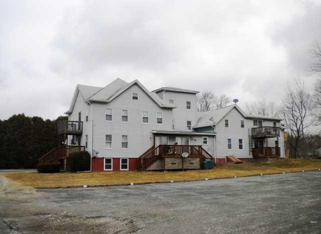 14 Church St in Moosup, CT - Building Photo