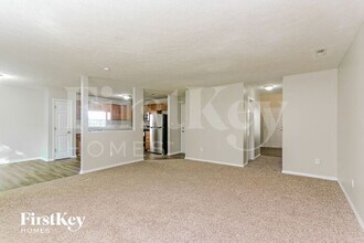 3866 Planewood Dr in Indianapolis, IN - Building Photo - Building Photo