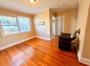 45 Slater St, Unit 1 in Fall River, MA - Building Photo - Building Photo