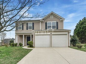 8849 Laurel Run Dr in Charlotte, NC - Building Photo