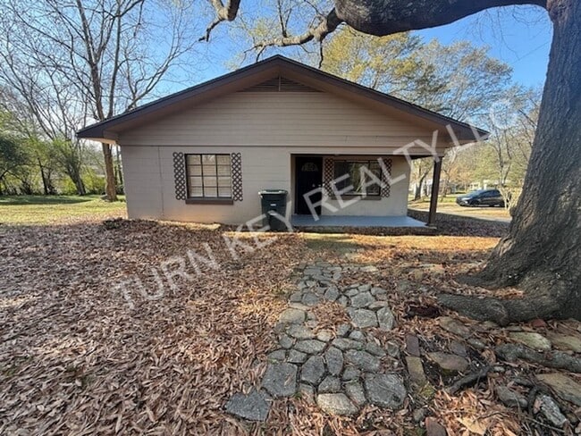 property at 524 Ozark Ct