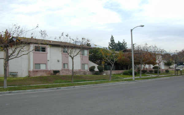 8210 Rancheria Dr in Rancho Cucamonga, CA - Building Photo