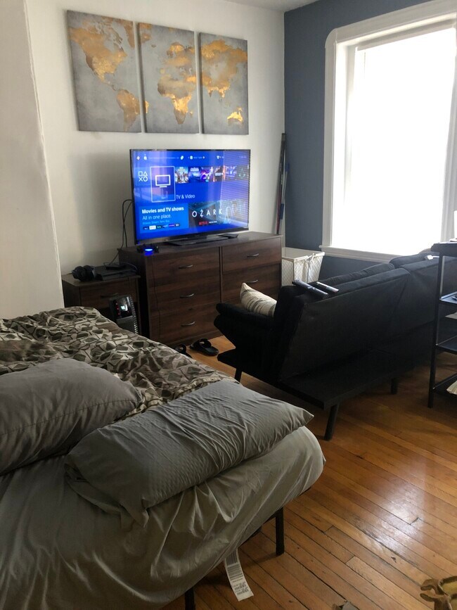 44 Anderson St, Unit 41 anderson street 3-1