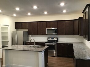 2401 E Wild Horse Way in Eagle Mountain, UT - Building Photo - Building Photo