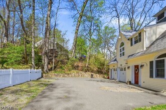 1 Conklin Ave in Morristown, NJ - Building Photo - Building Photo