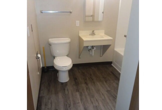 property at 858 8th St SE