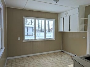 54 S Sheridan Dr in Muskegon, MI - Building Photo - Building Photo