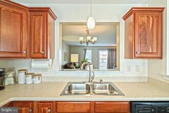 2723 Foxshire Dr in York, PA - Building Photo - Building Photo