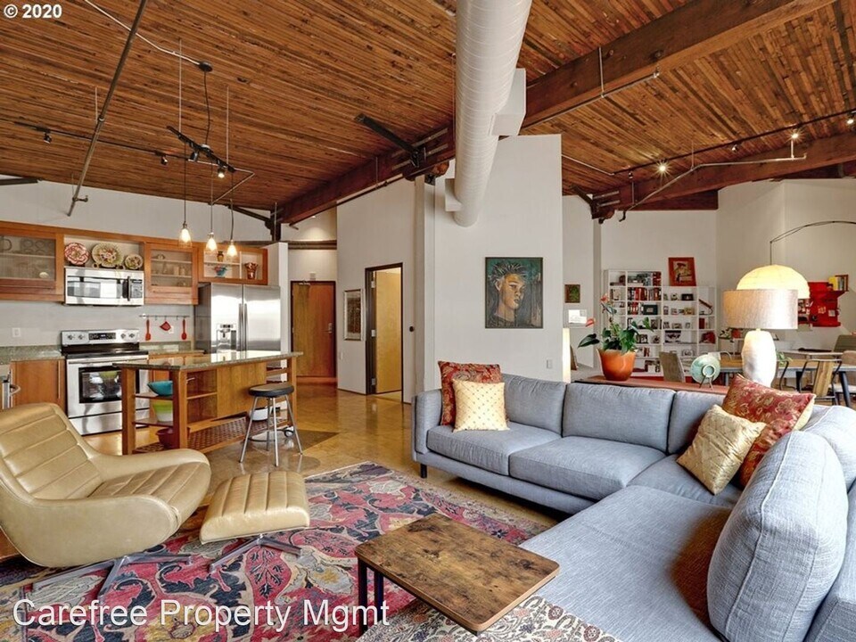 1420 NW Lovejoy St-Unit -#725 in Portland, OR - Building Photo