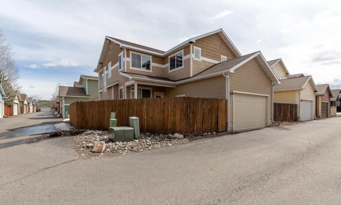 3965 Bosal St in Bozeman, MT - Building Photo
