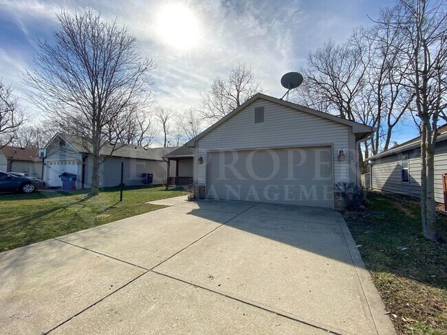 5043 Seerley Creek Rd in Indianapolis, IN - Building Photo - Building Photo