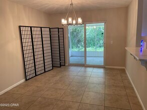 241 Hannover Cir in Panama City, FL - Building Photo - Building Photo