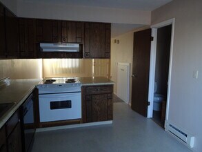 55 Castle Royal Dr, Unit 55 in Pueblo, CO - Foto de edificio - Building Photo