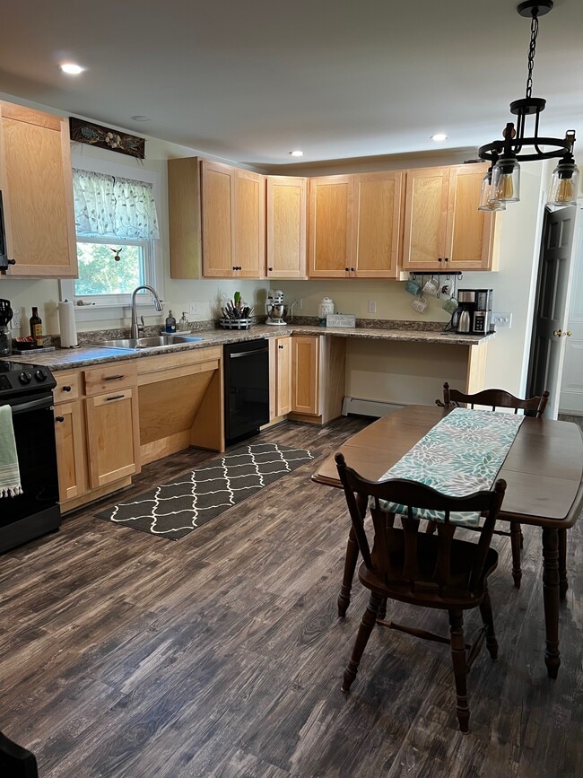 property at 9 Dingley Spring Rd