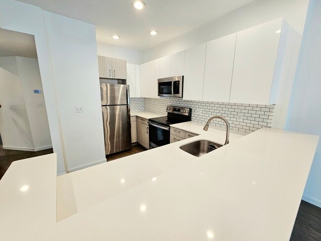 property at 1402 Beacon St