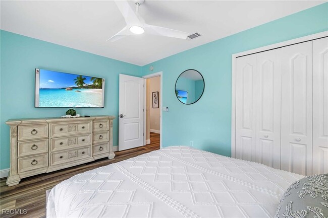 2307 SW 40th St in Cape Coral, FL - Building Photo - Building Photo