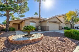 2555 Sundew Ave in Henderson, NV - Building Photo - Building Photo