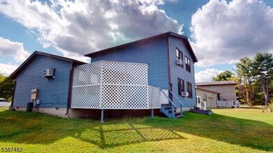 419 Lake Shore N in Montague, NJ - Building Photo - Building Photo