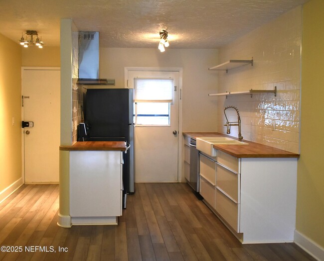 4975 San Jose Blvd in Jacksonville, FL - Building Photo - Building Photo