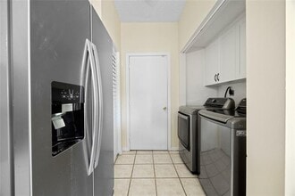 1851 SW 101st Way in Miramar, FL - Building Photo - Building Photo