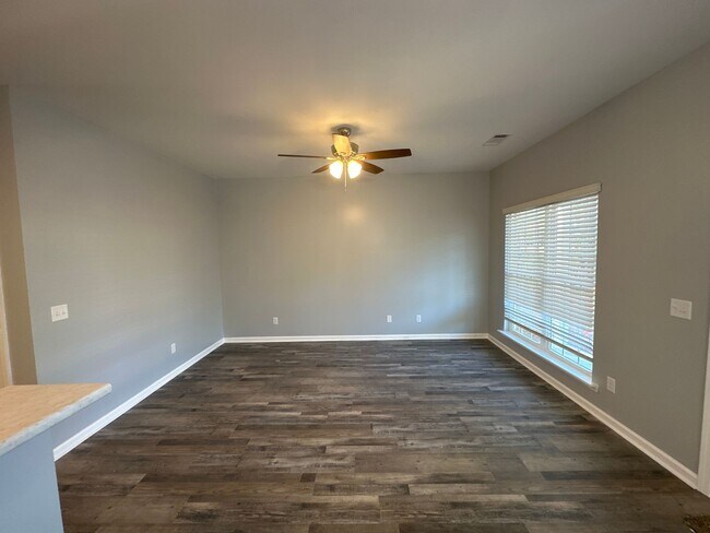 598 N Main St in Hinesville, GA - Building Photo - Building Photo