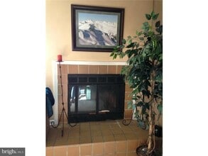 237 Carriage Ct in Chesterbrook, PA - Foto de edificio - Building Photo