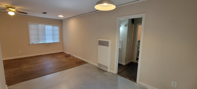 property at 1624 Myrtle St