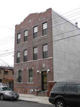 526 Elton St in Brooklyn, NY - Building Photo - Building Photo