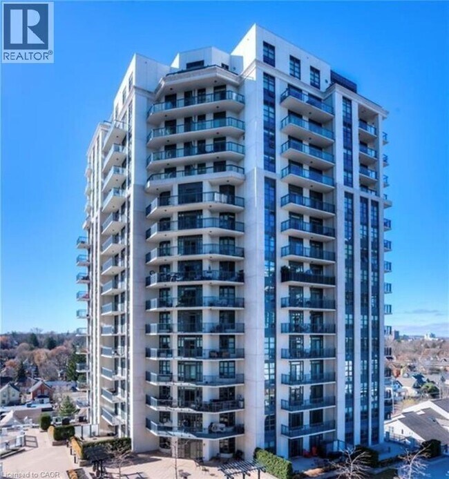 144 Park St in Waterloo, ON - Building Photo - Building Photo