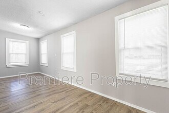 4604 NE 47th St in Kansas City, MO - Building Photo - Building Photo