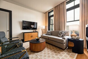 1011 Canal St, Unit SI FL3-ID1513943P in New Orleans, LA - Building Photo