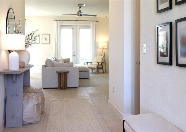 1095 N Verona Trace Dr in Vero Beach, FL - Building Photo - Building Photo