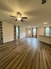 14839 Vance Jackson Rd in San Antonio, TX - Building Photo - Building Photo