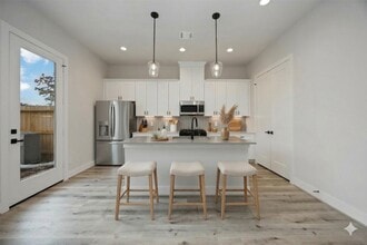 6107 Campos Dr in Houston, TX - Building Photo - Building Photo