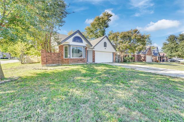 6016 Glenwood Dr in Arlington, TX - Building Photo - Building Photo