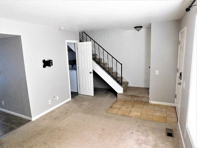 13046 E Kansas Pl in Aurora, CO - Building Photo - Building Photo