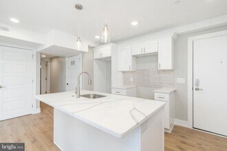 2304 N 9th St in Philadelphia, PA - Building Photo - Building Photo