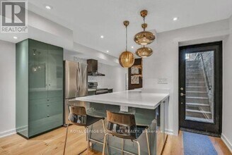 58 Fern Ave in Toronto, ON - Building Photo - Building Photo