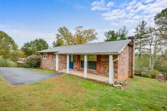 729 Foothills Rd in Kingsport, TN - Building Photo - Building Photo