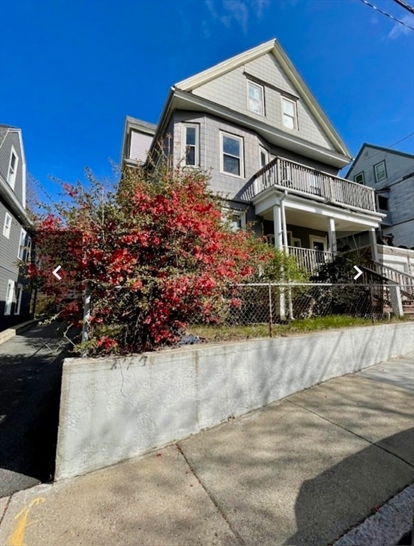 property at 14 Dow St