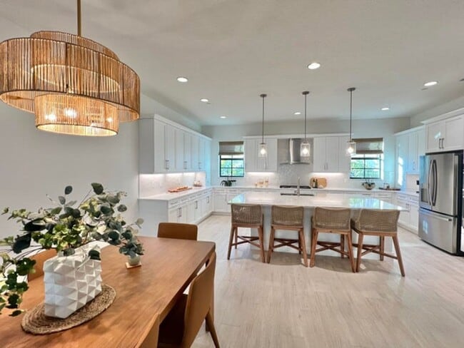 5252 Beckman Ter