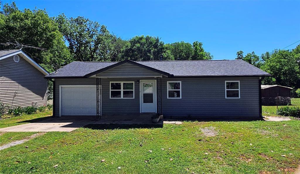 419 S Koonce St in Meeker, OK - Building Photo